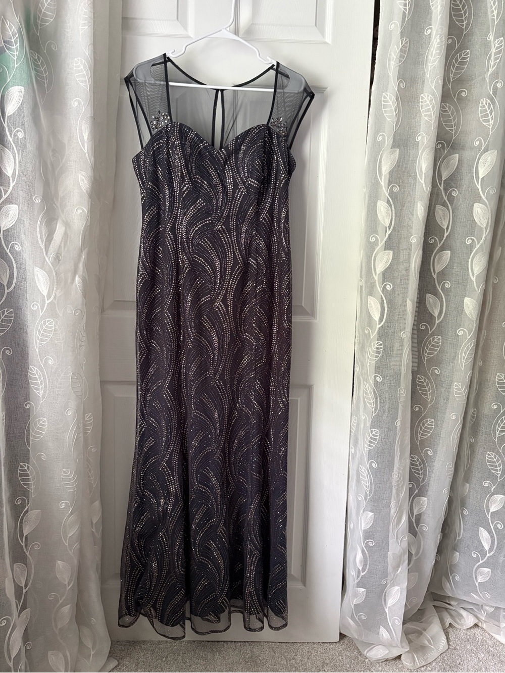 SLNY Y2K Glitter sparkling Maxi Dress Sz 12 Prom Party evening  stretch Mermaid